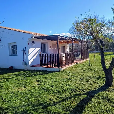 Holiday home Manueles Ideal Perros Pet Friendly Gojar